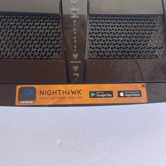 Netgear Nighthawk Black and Orange Router - Picture 2 of 5